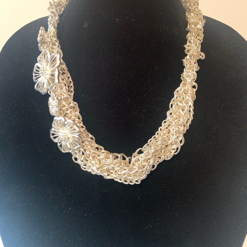 Liz Claiborne Silver Statement Necklace - Picture 2 of 6